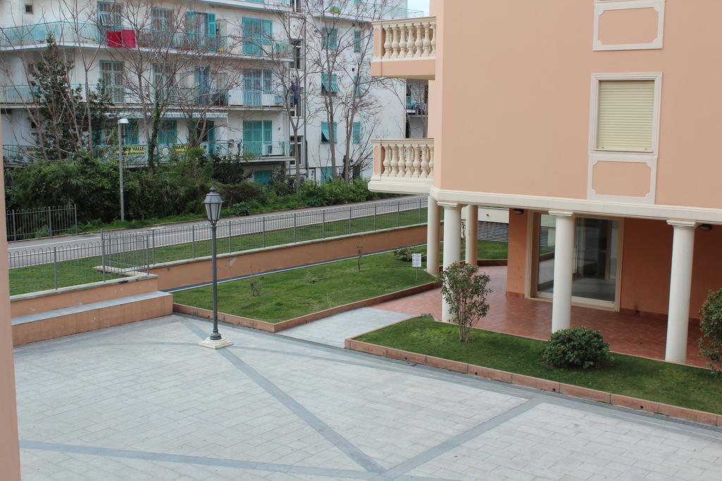 Appartamento Geranei 阿尔玛·迪·塔吉亚 外观 照片
